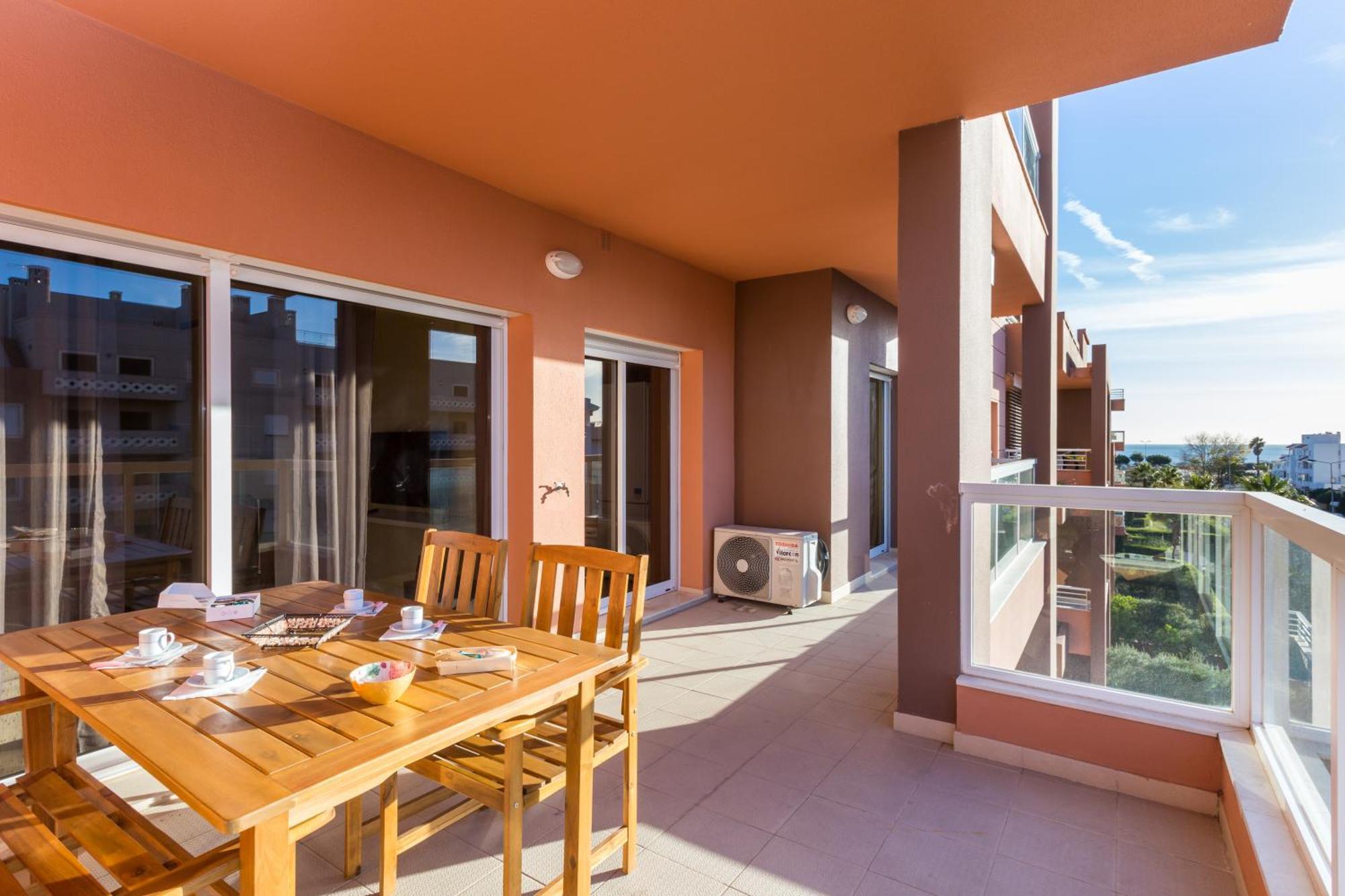 Algarve Sun Apartment Litoralmar Portimão Exterior photo