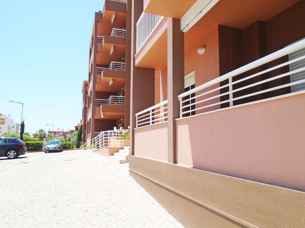 Algarve Sun Apartment Litoralmar Portimão Exterior photo